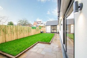 Photo 13- click for photo gallery